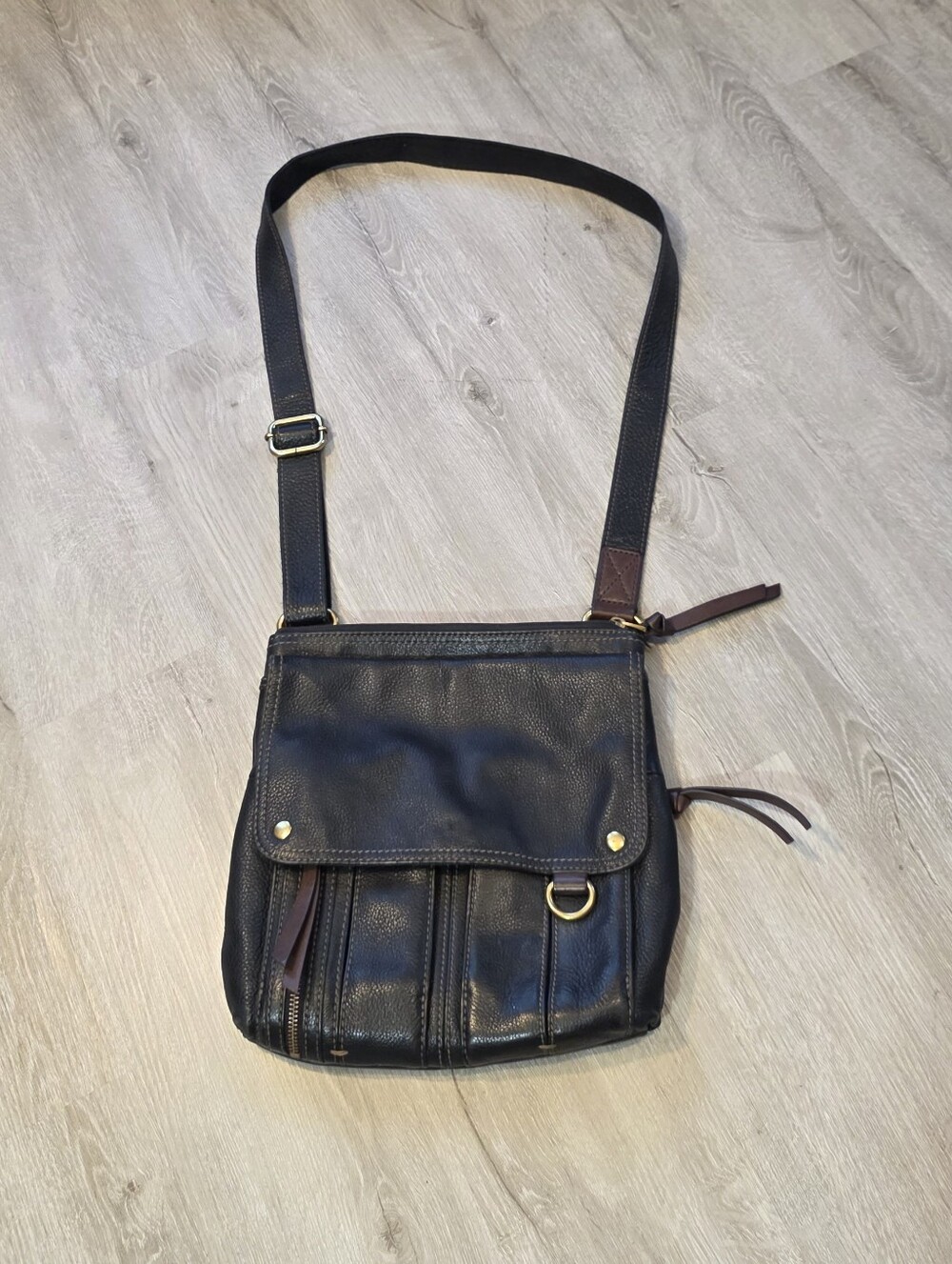 Fossil Genuine Leather Morgan Traveler Crossbody Bag Black Everyday ZB4799